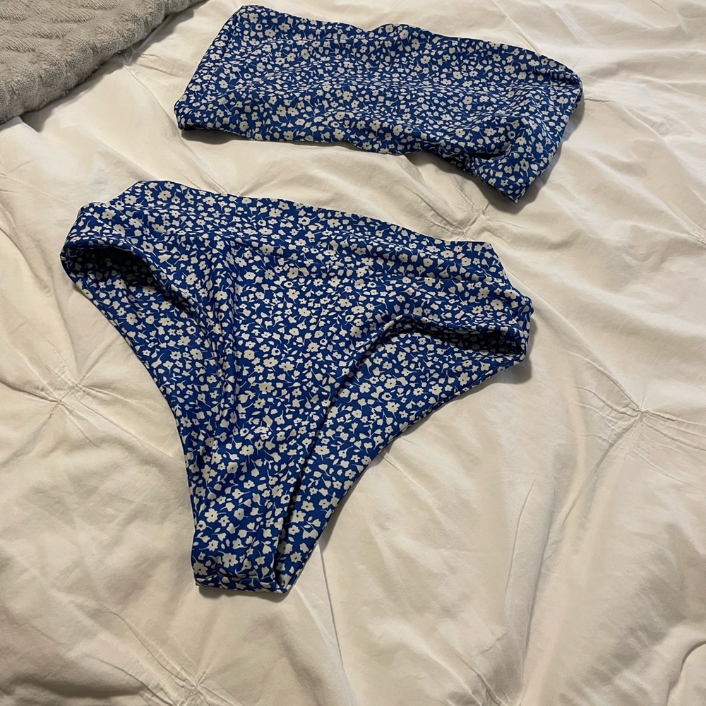 Stone fox swim Zion bottom electric daisy